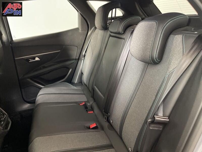 Peugeot 3008 BlueHDi 130 S&S EAT8 Allure