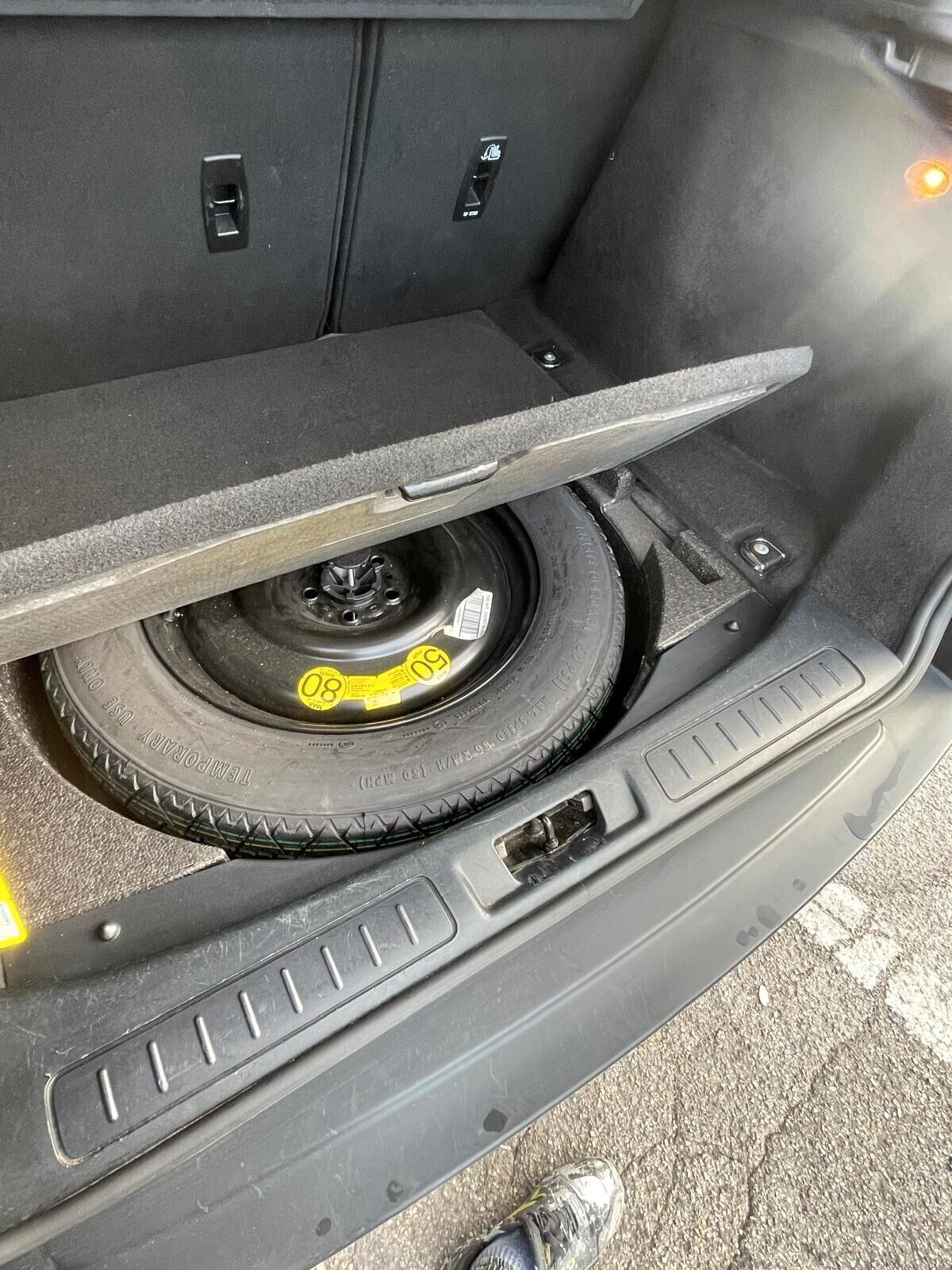 Autocarro 100% detraibile, Range Rover Evoque 2.0 TD4 150CV 5p.SE