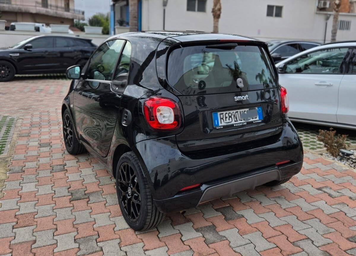 smart forTwo 0.9 t Superpassion 90CV Twinamic Uff Italy Lega