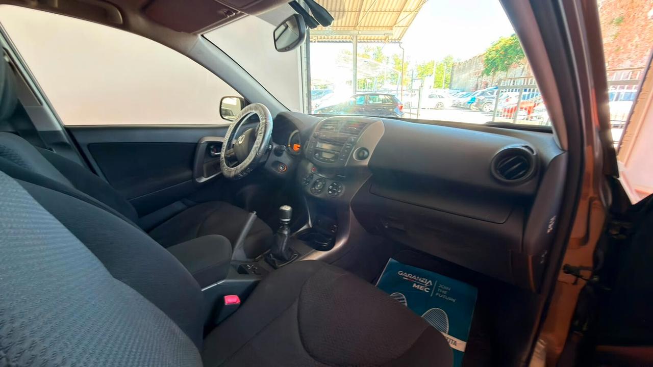 Toyota RAV 4 RAV4 Crossover 2.0 Exclusive