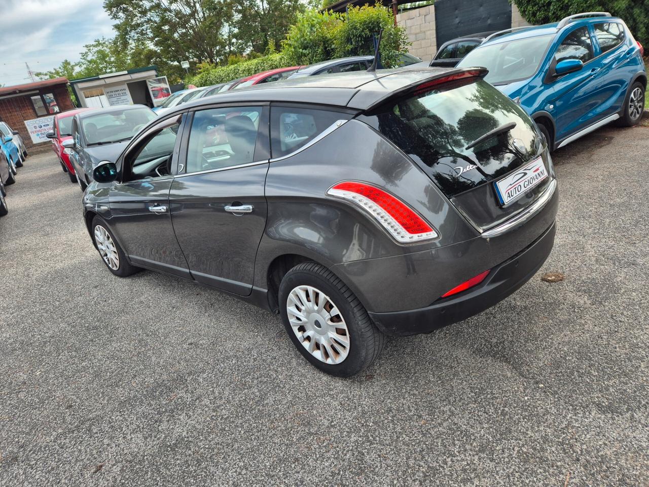 Lancia Delta 1.6 MJT DPF Platino