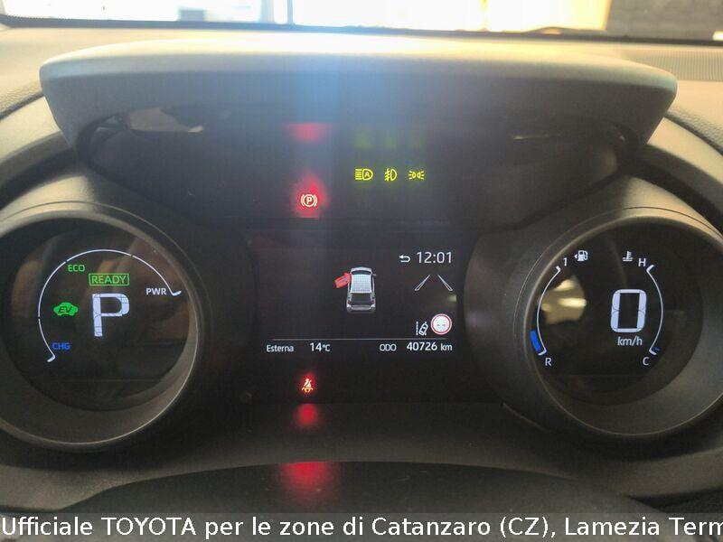 Toyota Yaris Hybrid Trend MY22