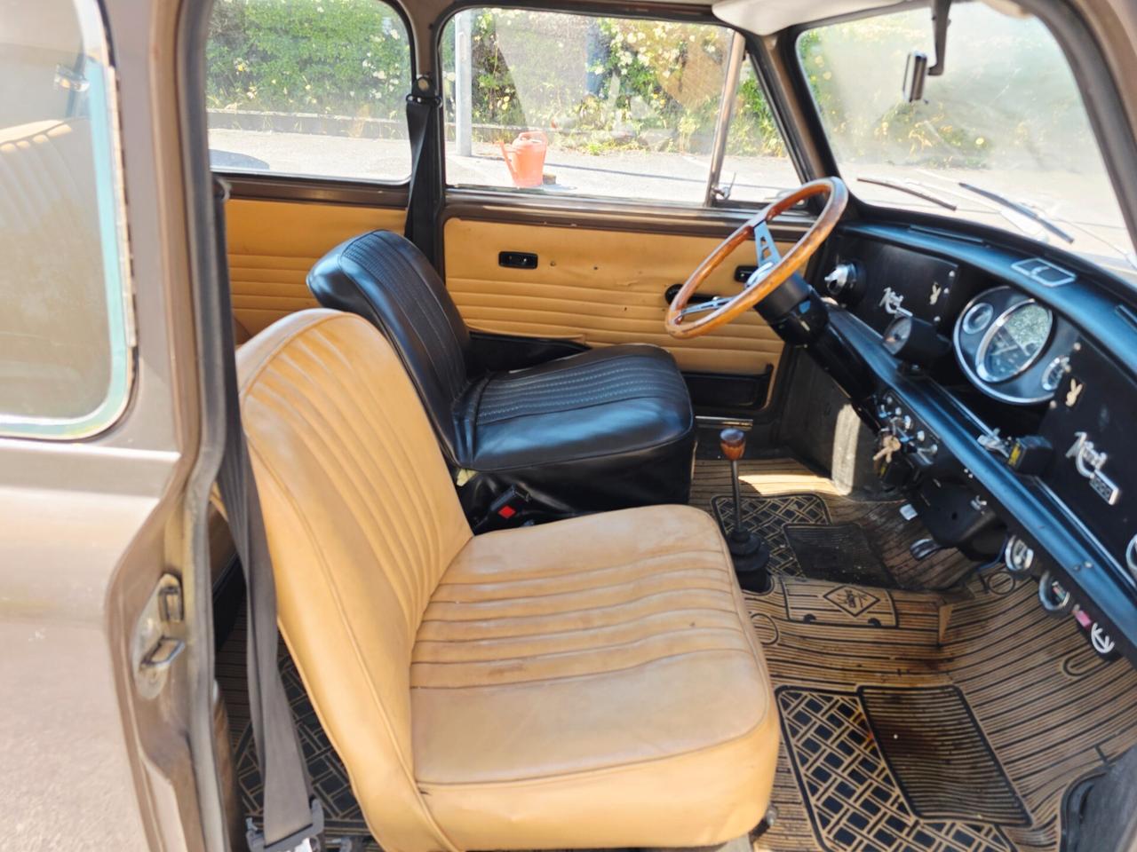 Innocenti Mini 1000 Targhe originali