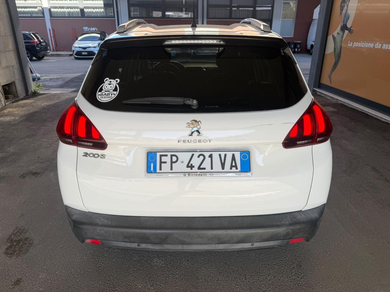 Peugeot 2008 PureTech 82 Allure
