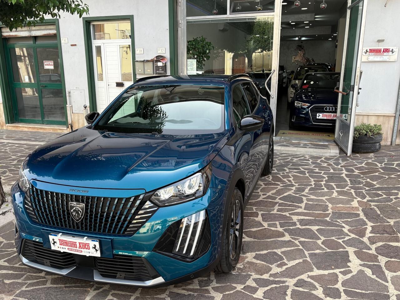 Peugeot 2008 EAT8 Allure FULL/LED PARI AL NUOVO