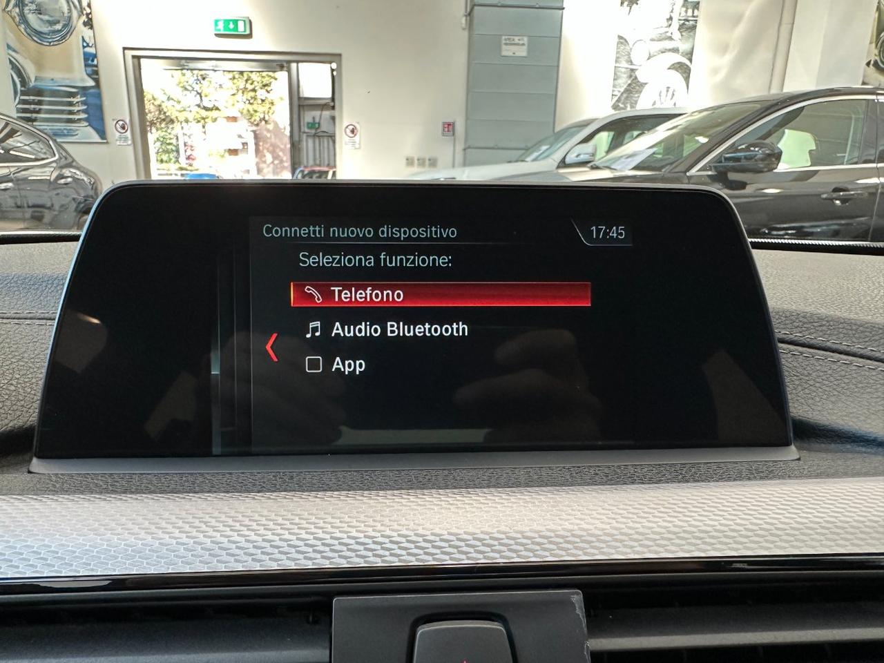 BMW 330 e Msport auto-LED-18"-Telecamera-Navi