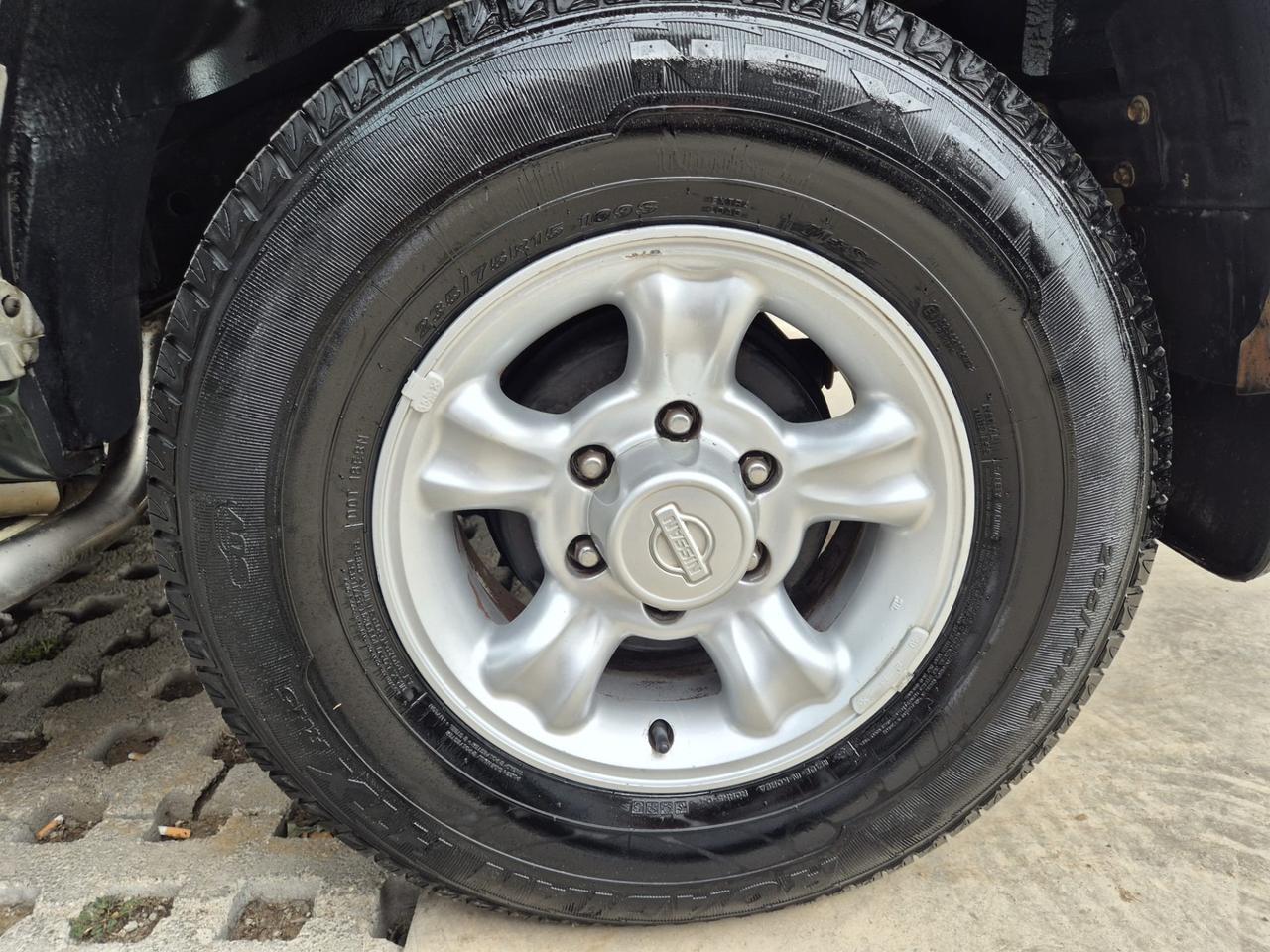 Nissan Terrano II 2.7 Tdi 5 porte SE 7 POSTI