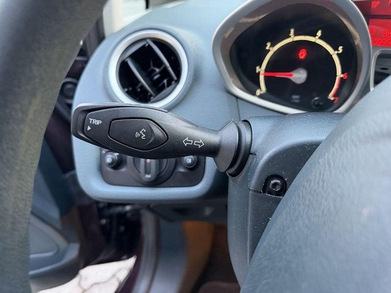 Ford Fiesta Fiesta 5p 1.2 16v Titanium 82cv IDONEA NEOPATENTATI