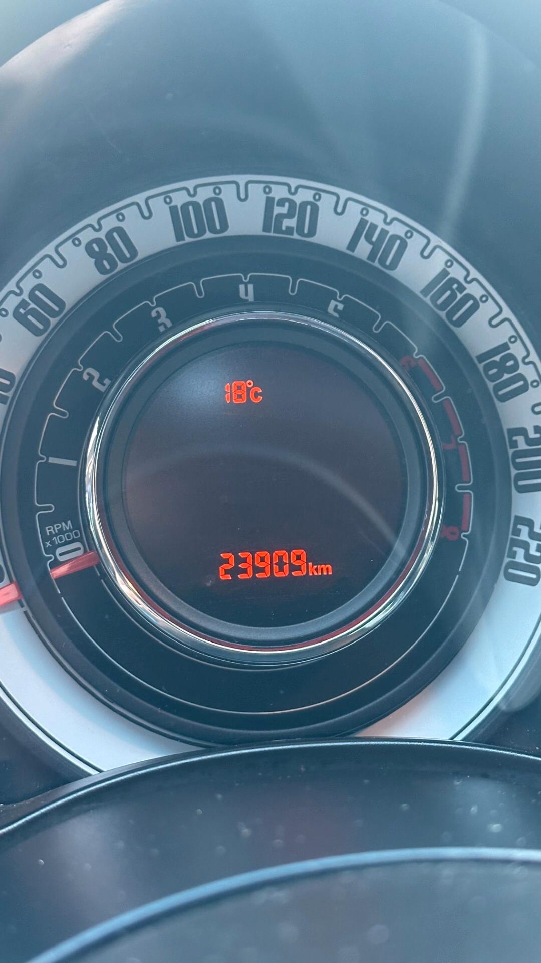 Fiat 500 1.0 Hybrid Connect