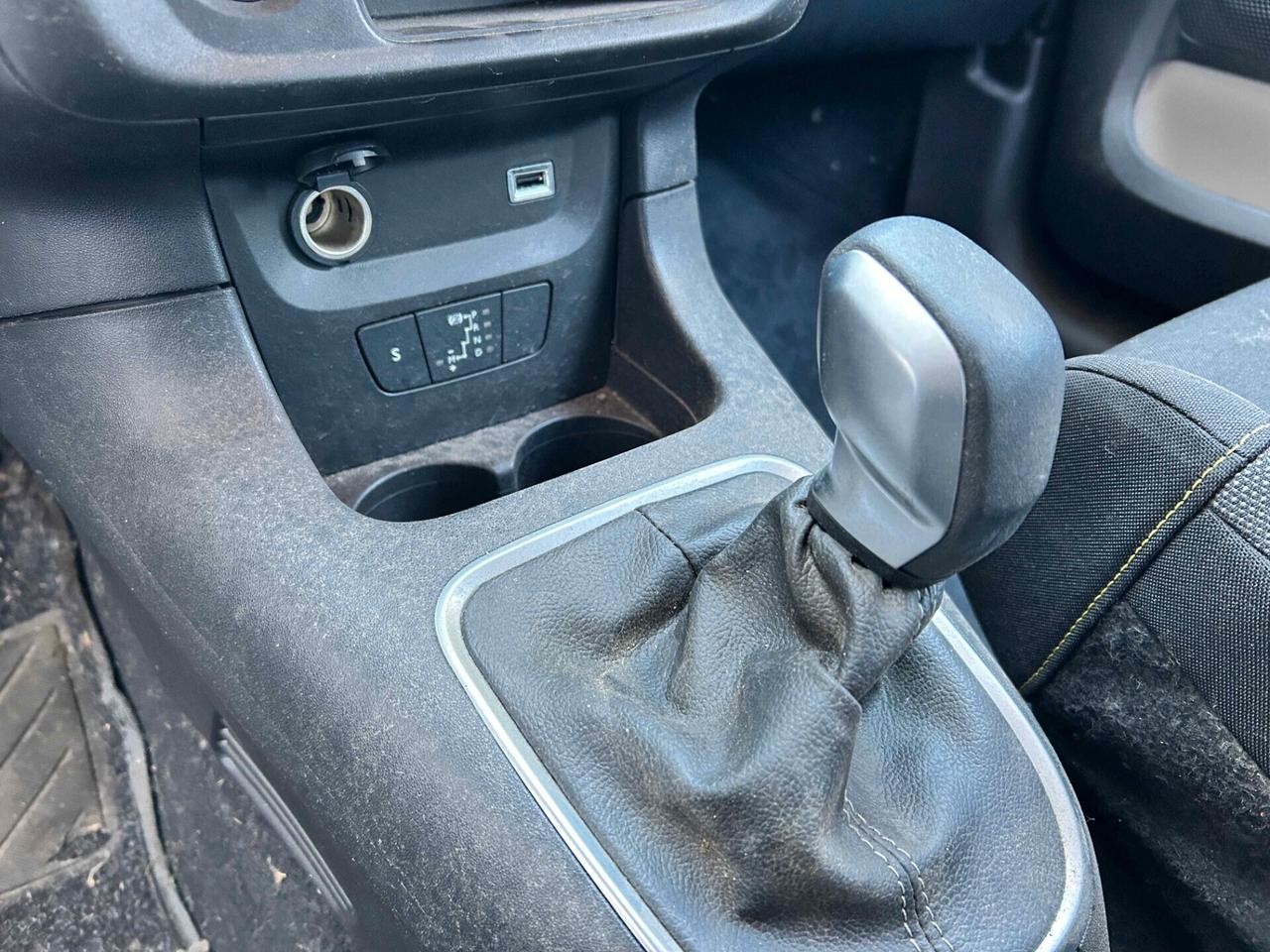 Citroen C3 1.2 Benz 110CV EAT6 - 2023 Incidentata