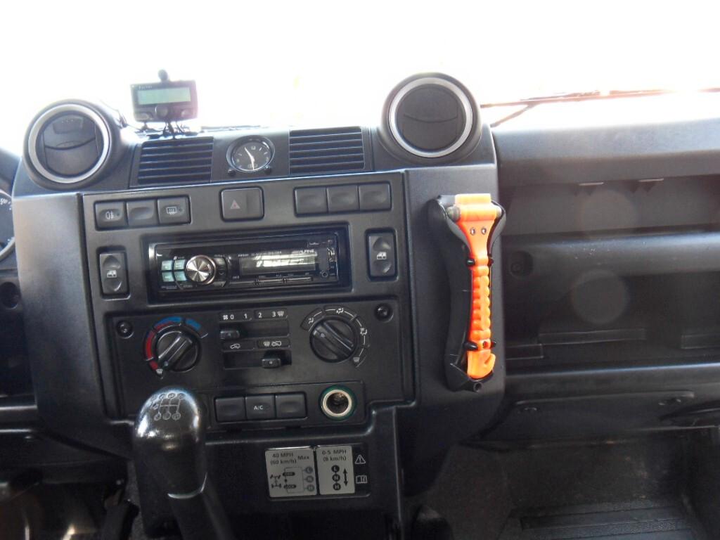 Land Rover Defender 90 2.2 TD4 Station Wagon N1