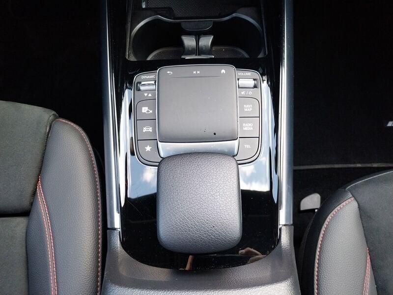 Mercedes-Benz GLA GLA 180 d Automatic Premium