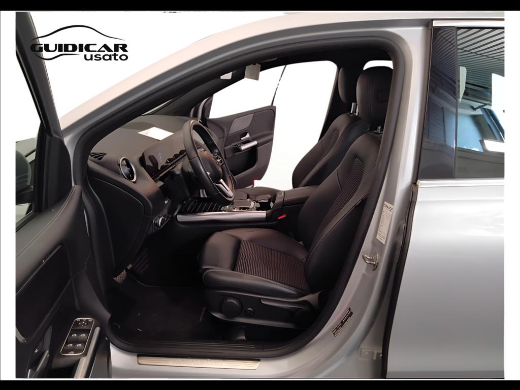 Mercedes-Benz Classe B - W247 2018 - B 180 d Sport Plus auto