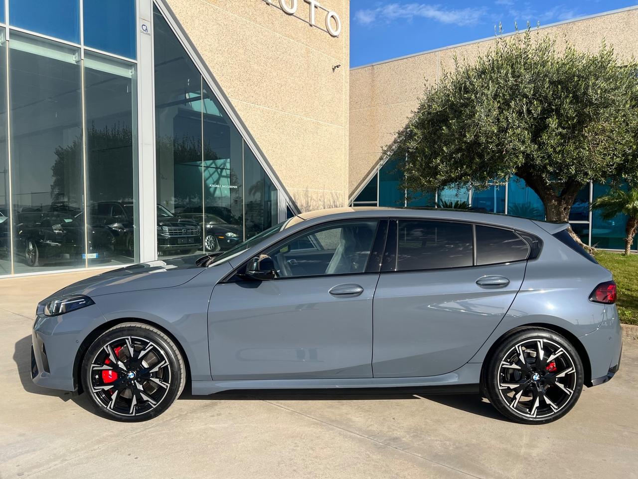 Bmw 118d MSport Pro possibilità noleggio no scoring