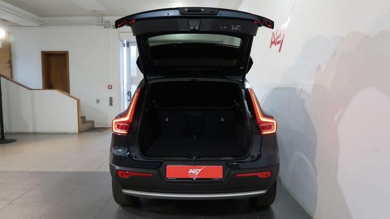 Volvo XC40 Recharge T5 Plug-in Hybrid Recharge Inscription Expression