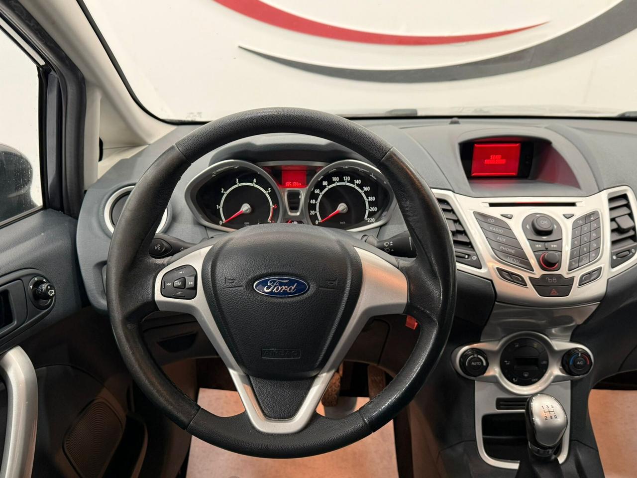 Ford Fiesta 1.2 82 CV 5 porte Titanium