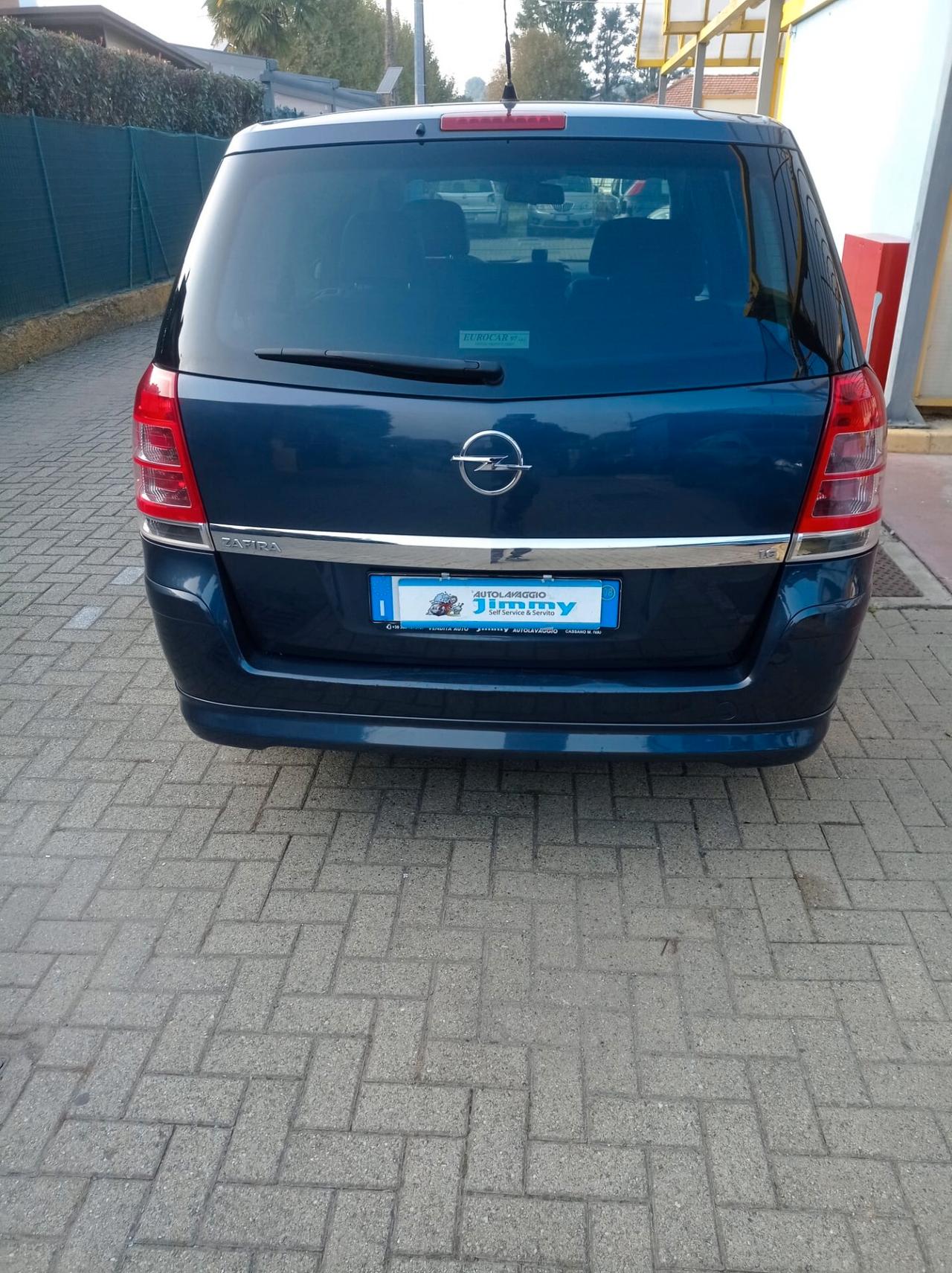 Opel Zafira 1.6 16V VVT Enjoy