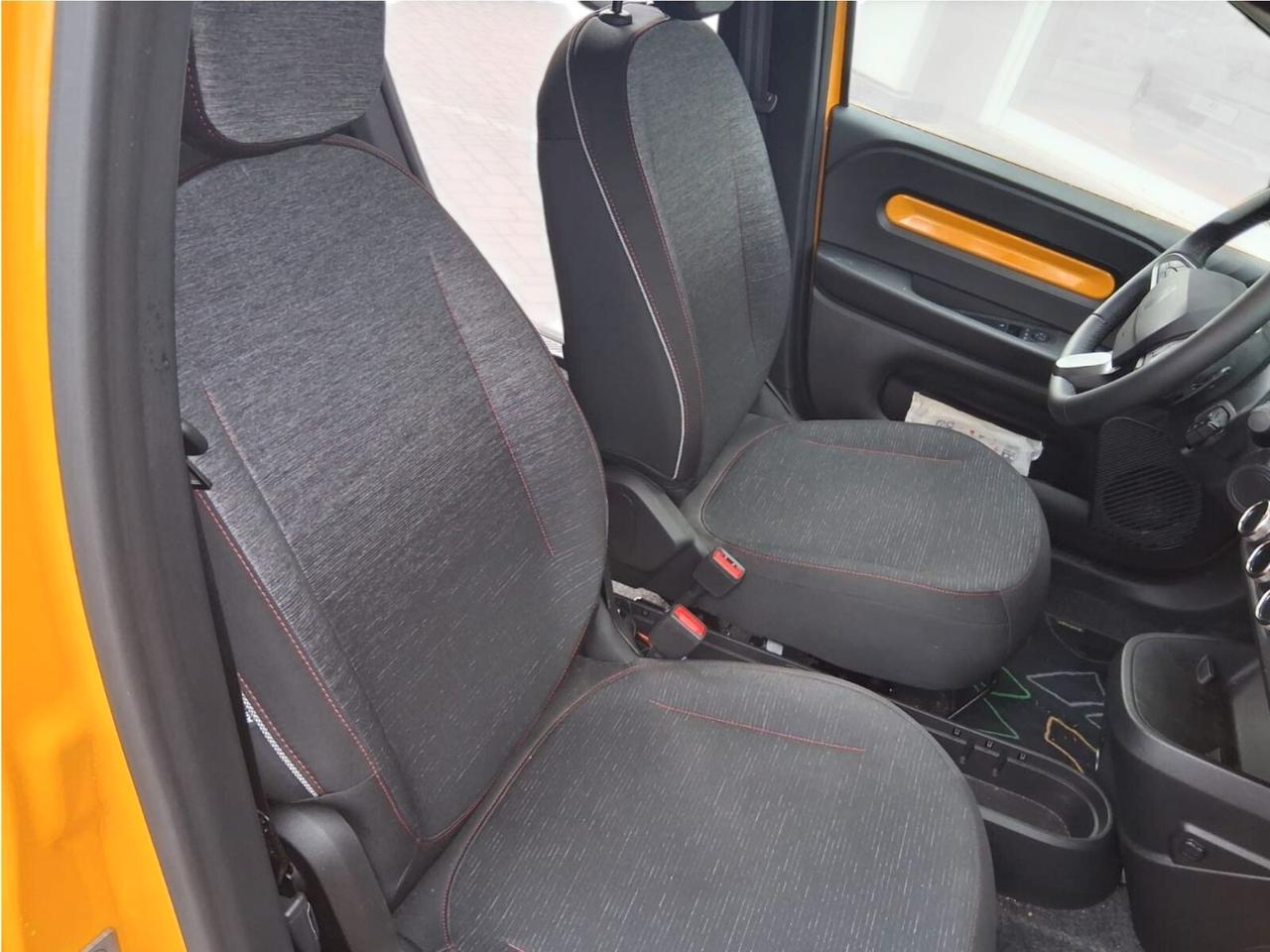 Renault Twingo E-Tech electric techno 80 cv urban range