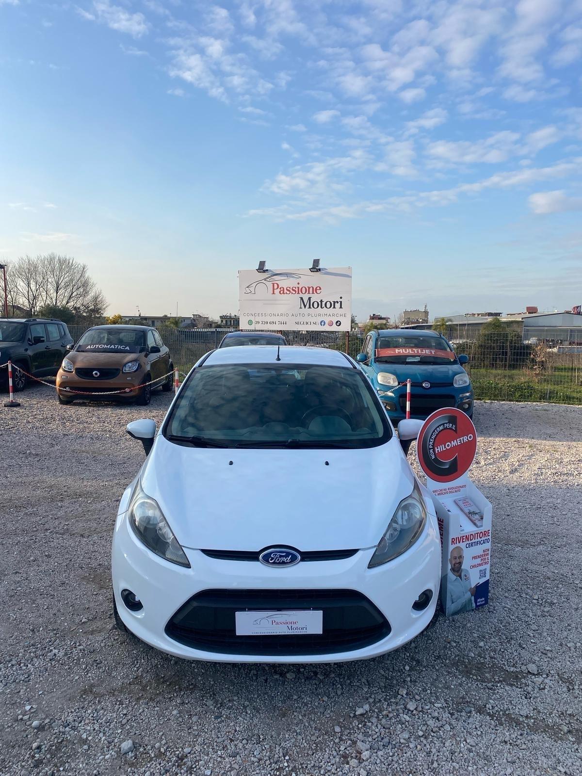 Ford Fiesta 1.4 5 porte Bz.- GPL Titanium