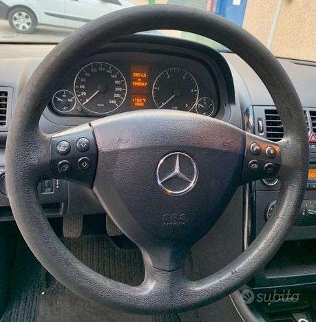 MERCEDES-BENZ A 160 CDI Avantgarde
