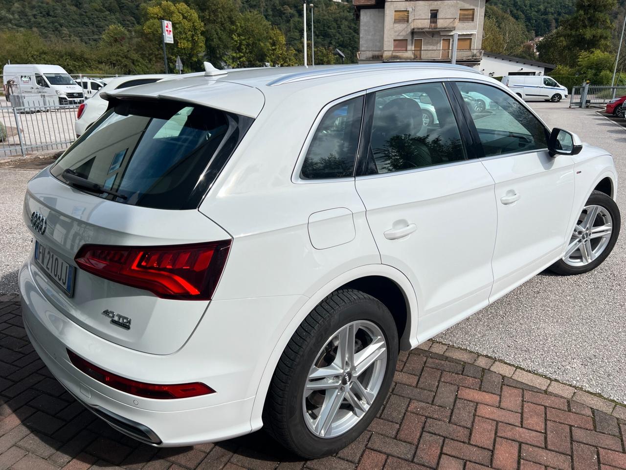 Audi Q5 40 TDI quattro S tronic S line plus