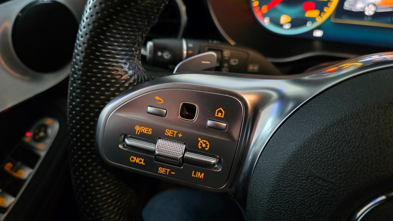 Mercedes GLC 200 d 4Matic Premium Plus AMG