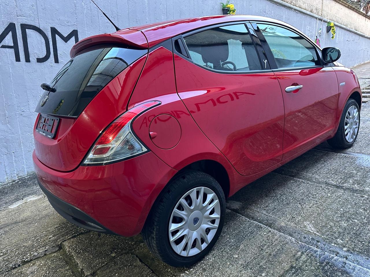 Lancia Ypsilon 1.3 MJT 16V 95 CV 5 porte S&S Elefantino