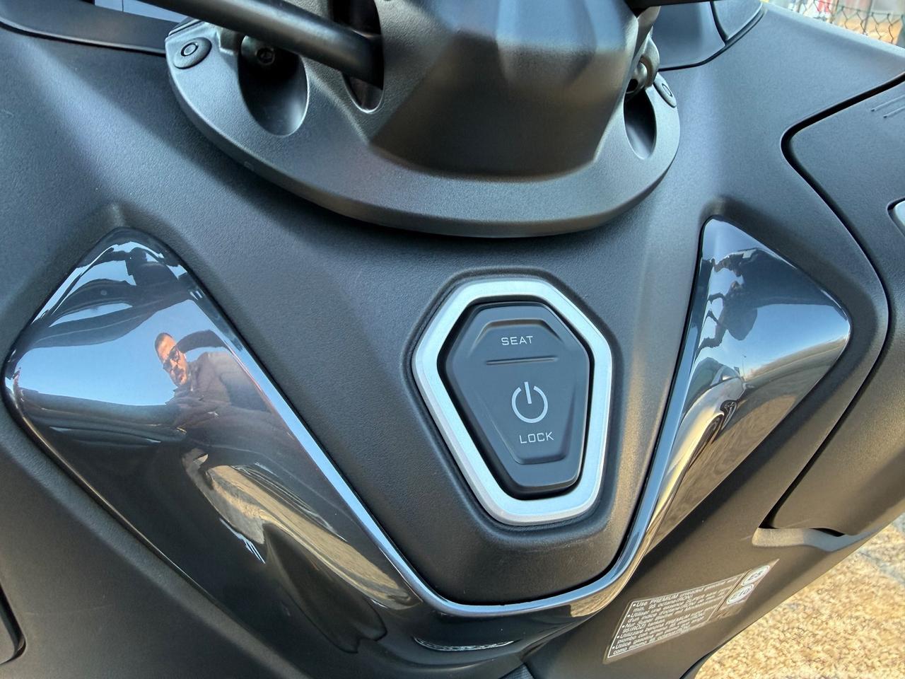 Yamaha TMAX 560 TECH MAX