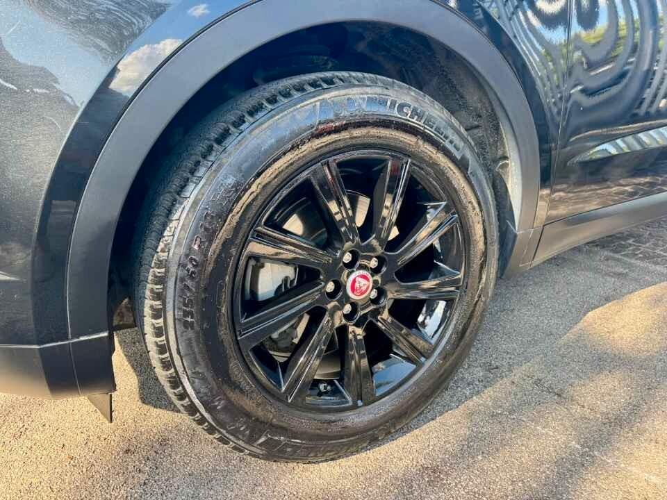 Jaguar E-Pace 2.0D 150 CV AWD aut. R-Dynamic HSE