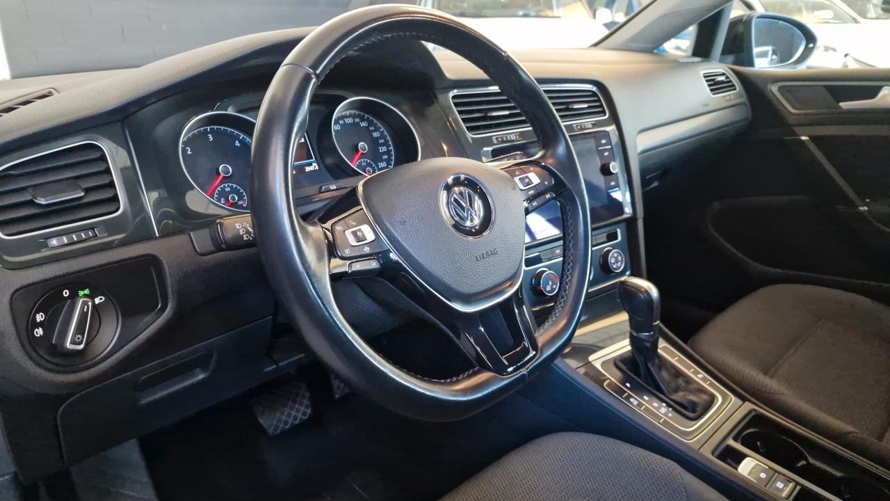 Volkswagen Golf Variant 1.6 TDI 115 CV DSG Executive BlueMotion Tech.
