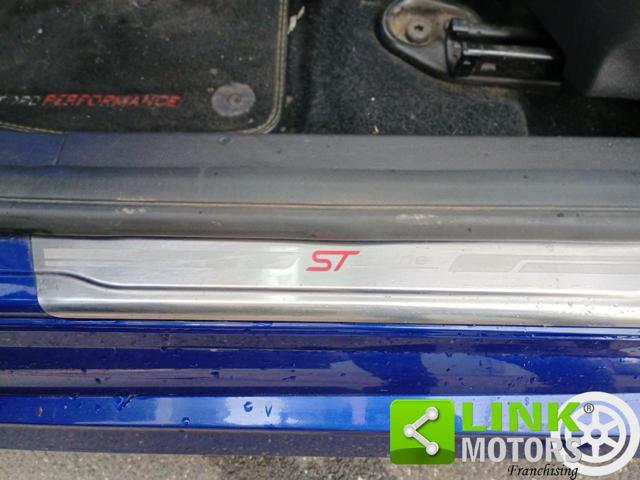 FORD Focus 1.5 TDCi 120 CV Start&Stop ST Line DISTRIBUZ NUOVA