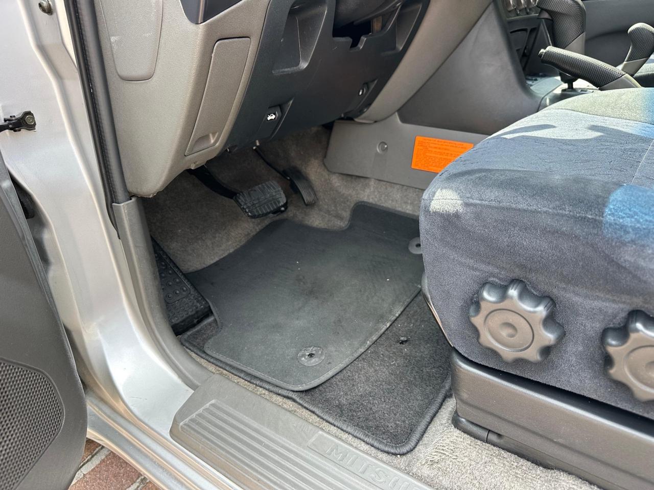 Mitsubishi Pajero 3.2 16V DI-D 5p. GLS2 C. AUTOMATICO