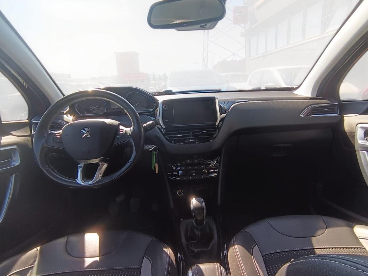 Peugeot 2008 PureTech Turbo 110 S&S Allure