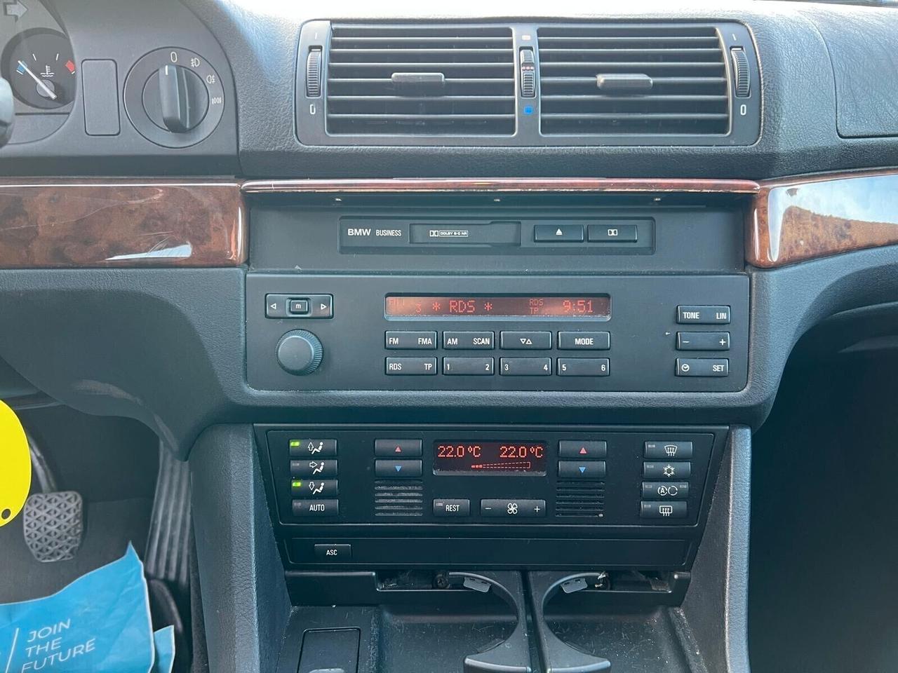 Bmw 528 528i 24V cat Touring Attiva