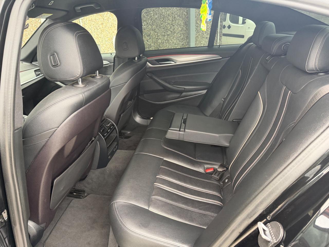 BMW 520d M-SPORT IBRIDO 190CV AUTOMATICO 63.000KM