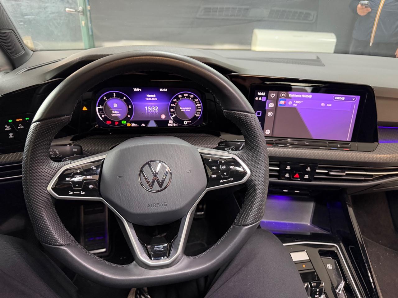 Volkswagen Golf 2.0 TDI 150 CV DSG SCR R-Line