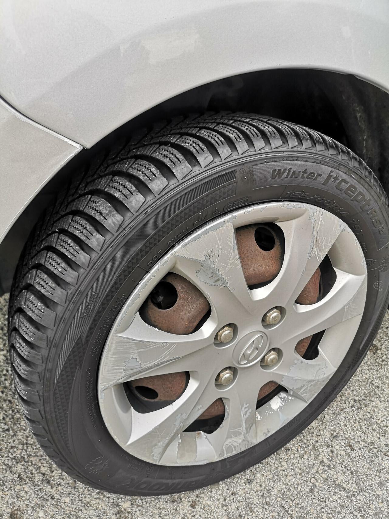 Hyundai i10 1.1 69cv - Garanzia 12 Mesi