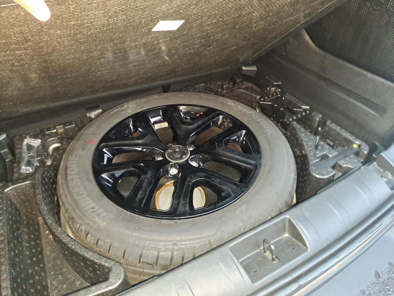 Jeep Renegade 1.6 Mjt DDCT 120 CV Night Eagle