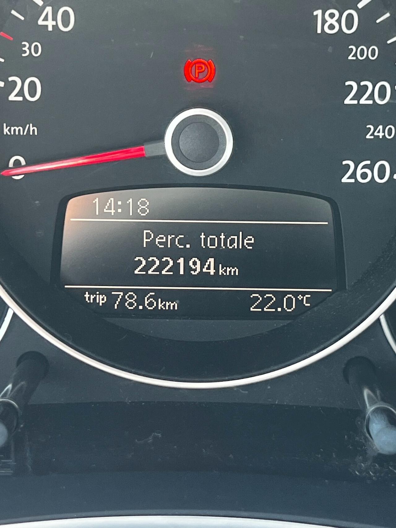 Volkswagen Maggiolino 1.6 TDI Design
