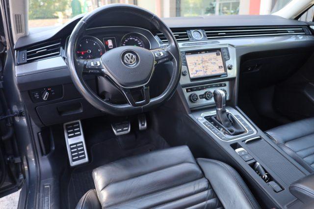 VOLKSWAGEN Passat Alltrack 2.0 BiTDI 240CV 4MOTION DSG Executive LED Pelle E6