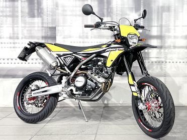 Fantic Motor XMF 125 Motard Performance