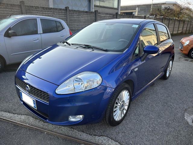 FIAT Grande Punto 1.4 Starjet 16V 5 porte Emotion *OK NEOPATENTATI*