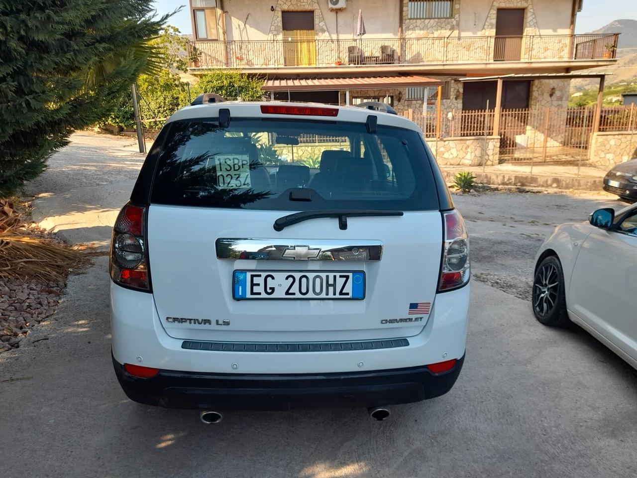 Chevrolet Captiva 2.0 VCDi 2WD