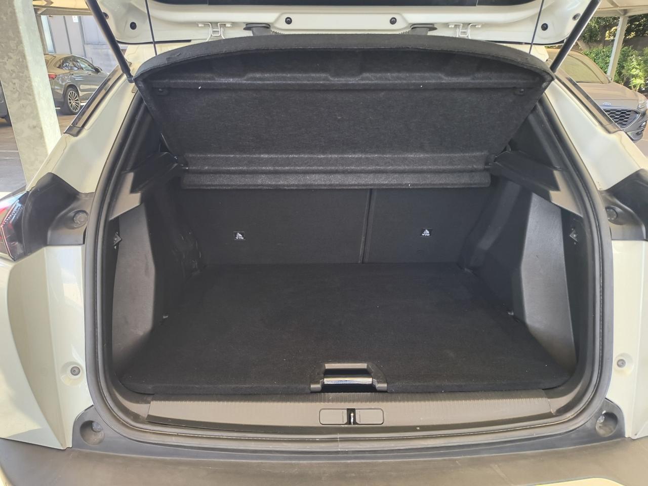 PEUGEOT 2008 II 2020 - 2008 1.2 puretech Allure s&s 100cv