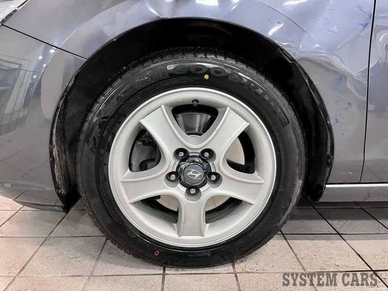 Hyundai i30 Wagon 1.6 CRDi 110CV - OK NEOP - CATENA DI DISTR - GOMME 4 STAGIONI - CVT