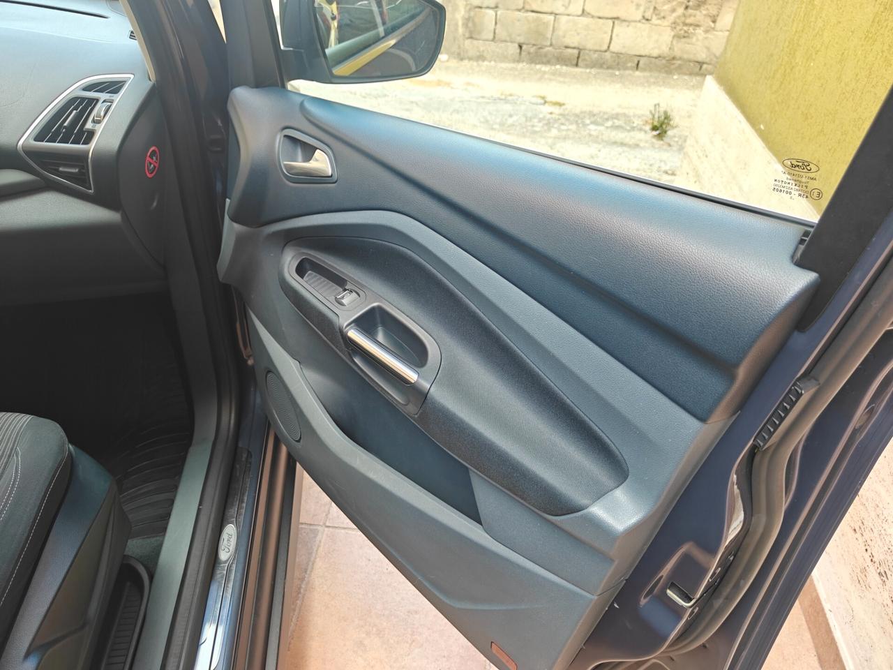 Ford C-Max 1.6 TDCi Titanium