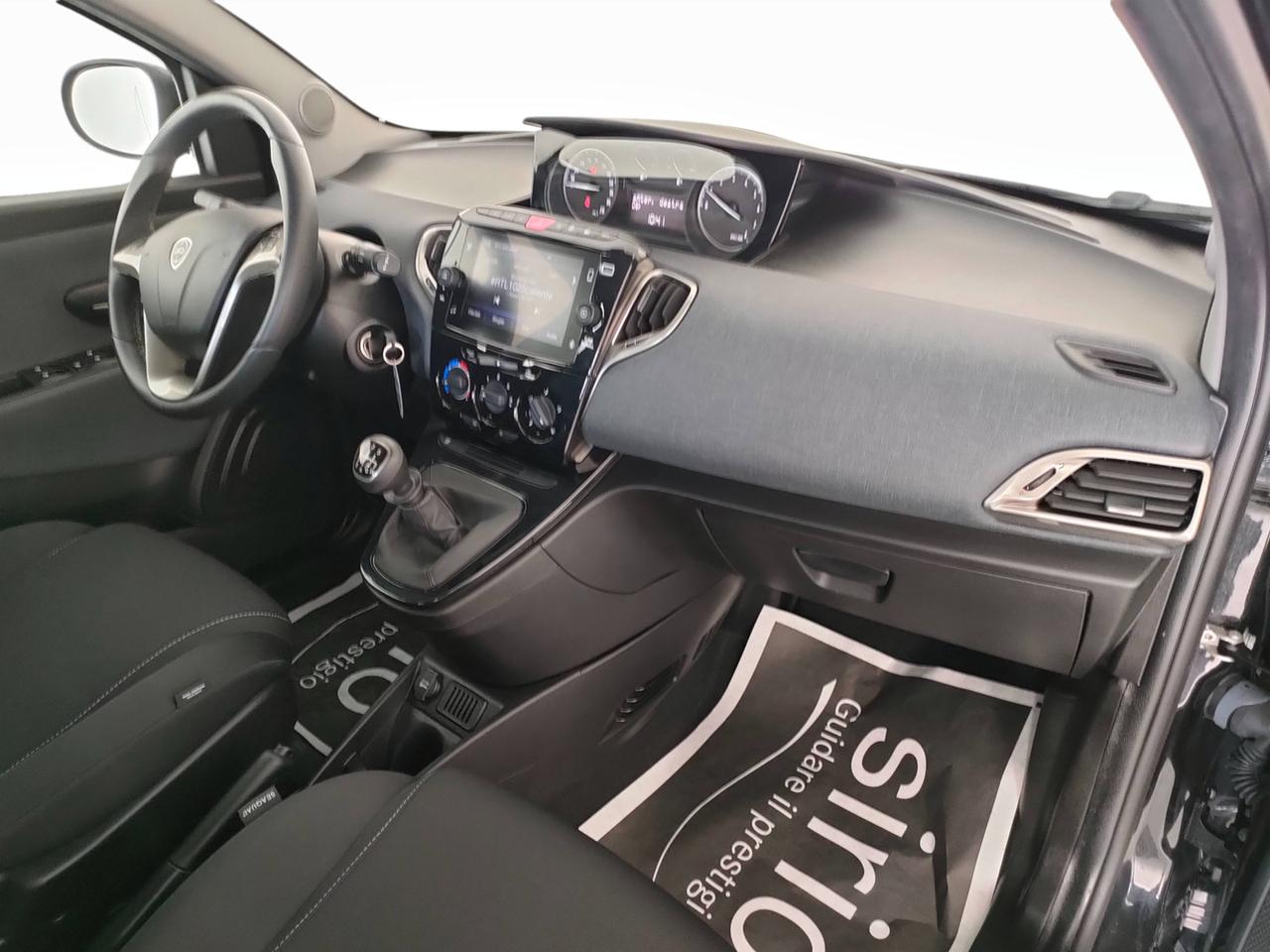 LANCIA Ypsilon III 2021 - Ypsilon 1.0 firefly hybrid Gold s&s 70cv 5p.ti