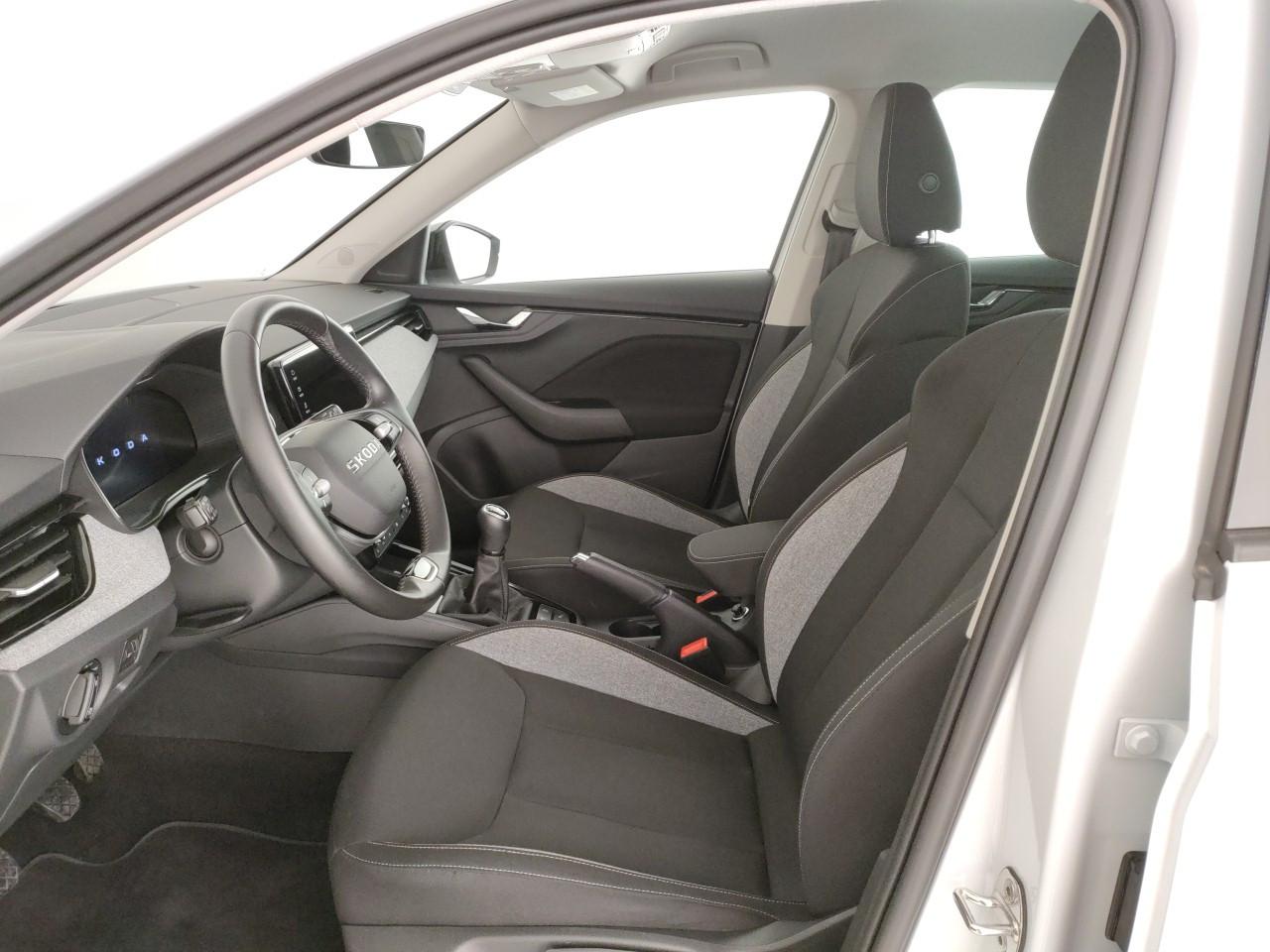 SKODA Kamiq 1.0 tsi Black Dots 95cv