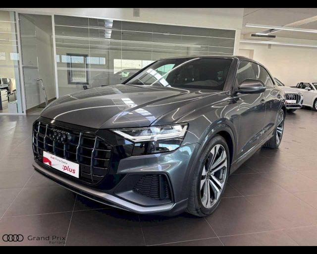 AUDI Q8 45 TDI quattro tiptronic Sport