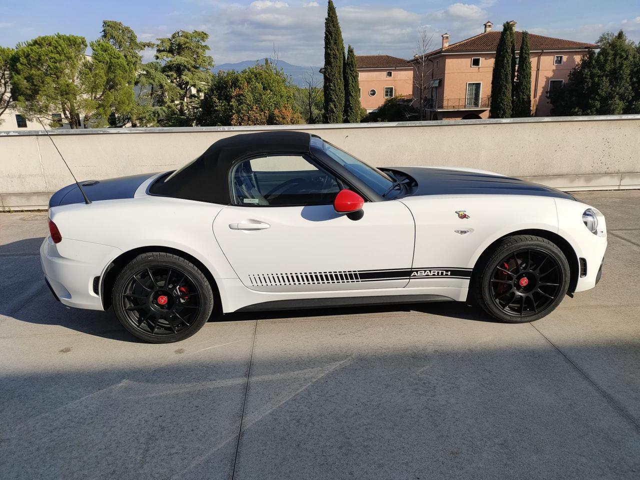 Abarth 124 Spider 1.4 Turbo 170 CV Limited Edition